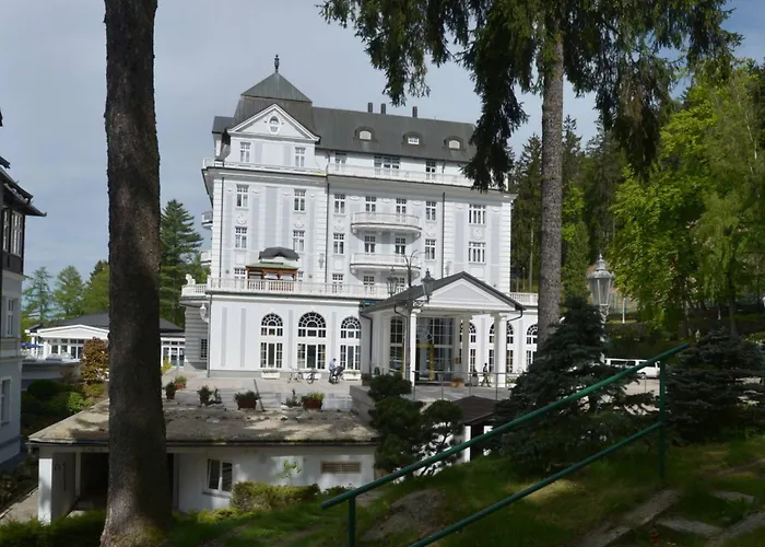 Esplanade And Golf Отель