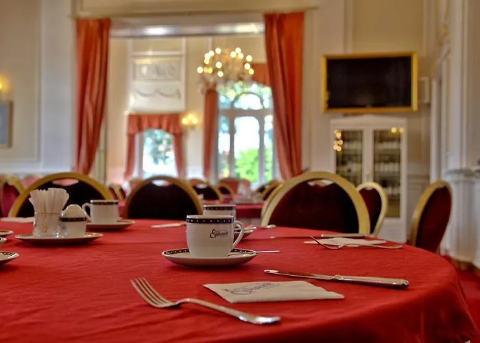 Отель Esplanade And Golf Марианске-Лазне