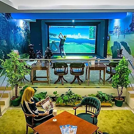 Esplanade And Golf