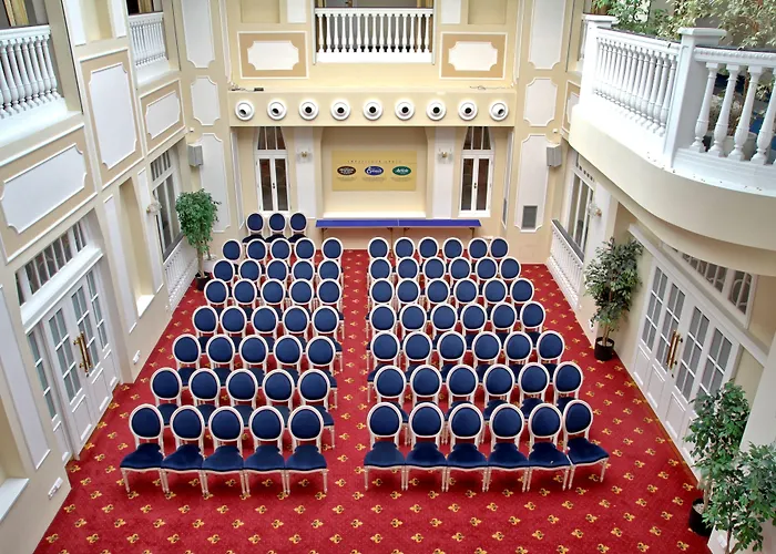 滨海温泉高尔夫度假酒店